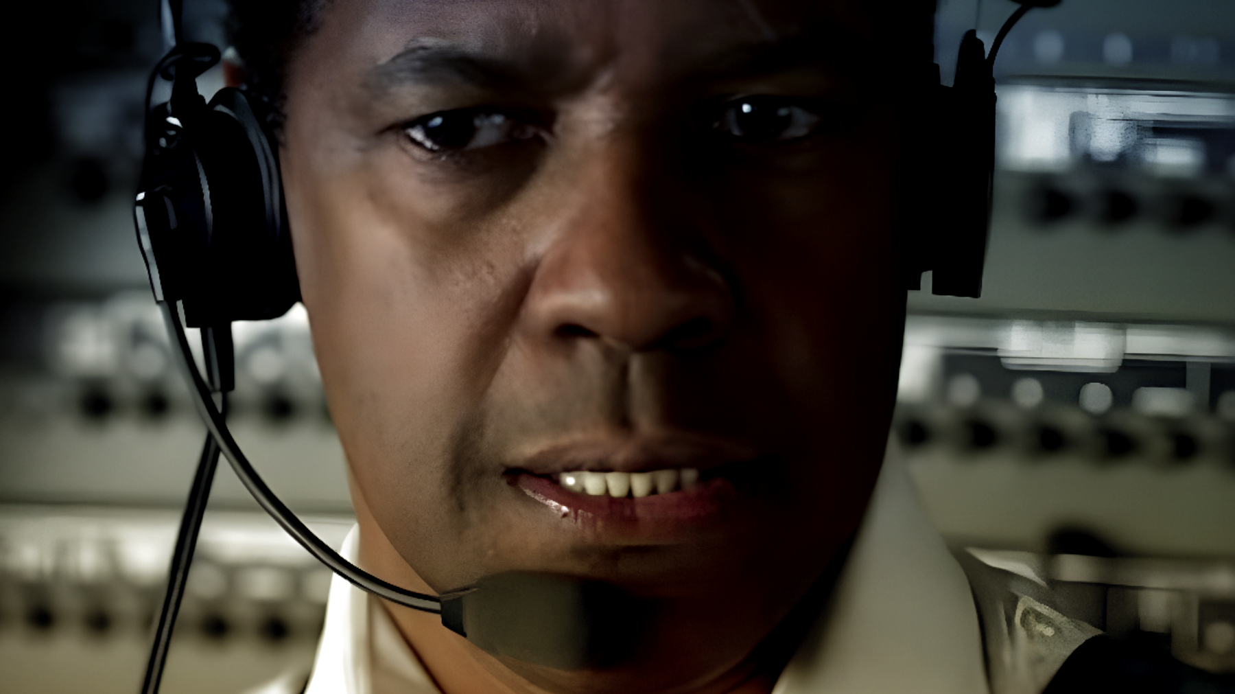 FLIGHT - con Denzel Washington