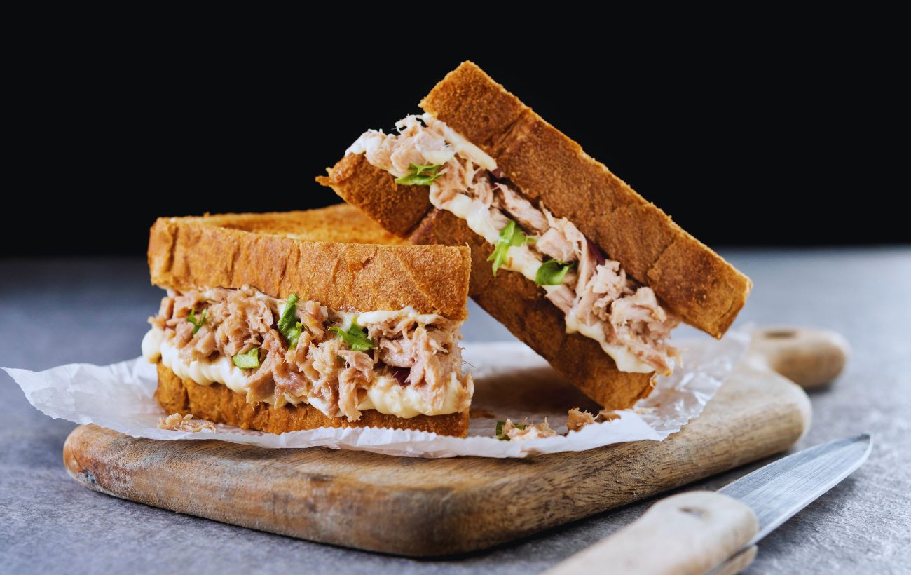 Un panino al tonno è stata la causa del dramma per una 79enne a bordo di un aereo