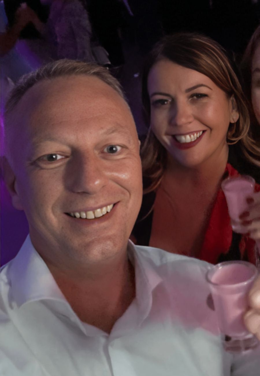 Robert e Lorraine, i due massimi dirigenti dell'azienda, in una foto recente.