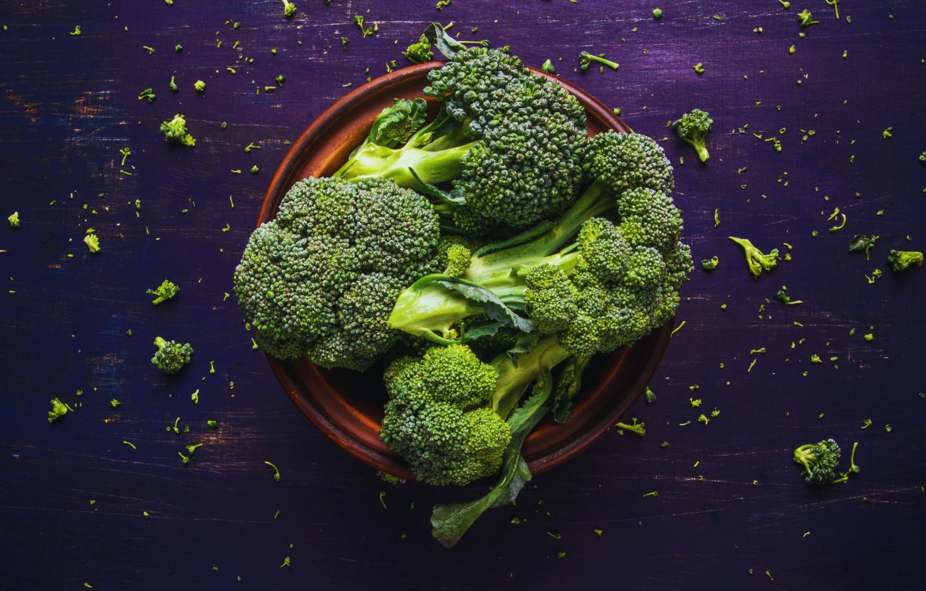 I broccoli, pur avendo una quantità maggiore di calorie, al contempo hanno anche qualche beneficio in più rispetto ai cavolfiori.