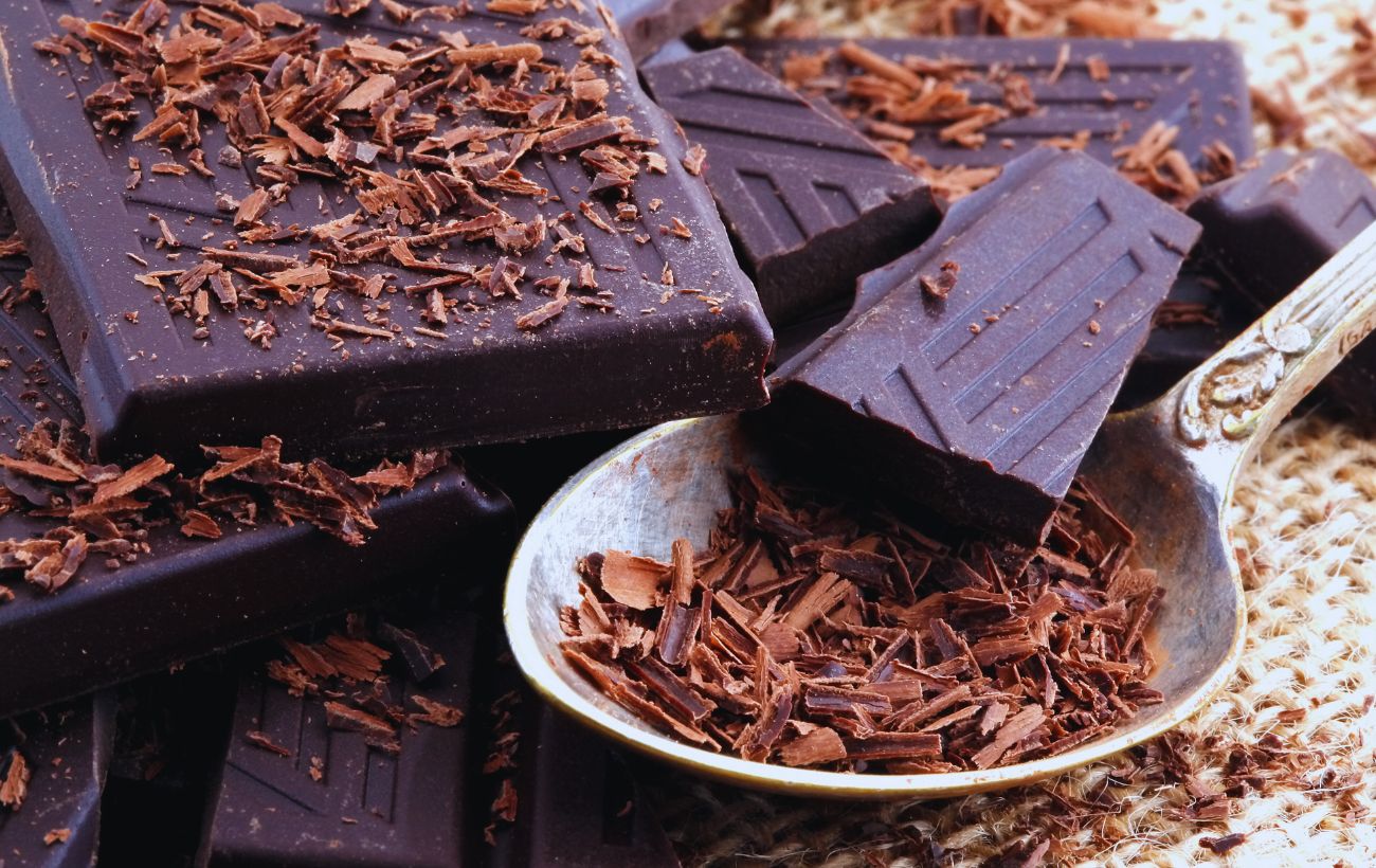 In pochi lo sanno, ma il cioccolato fondente non andrebbe abbinato a latte e latticini