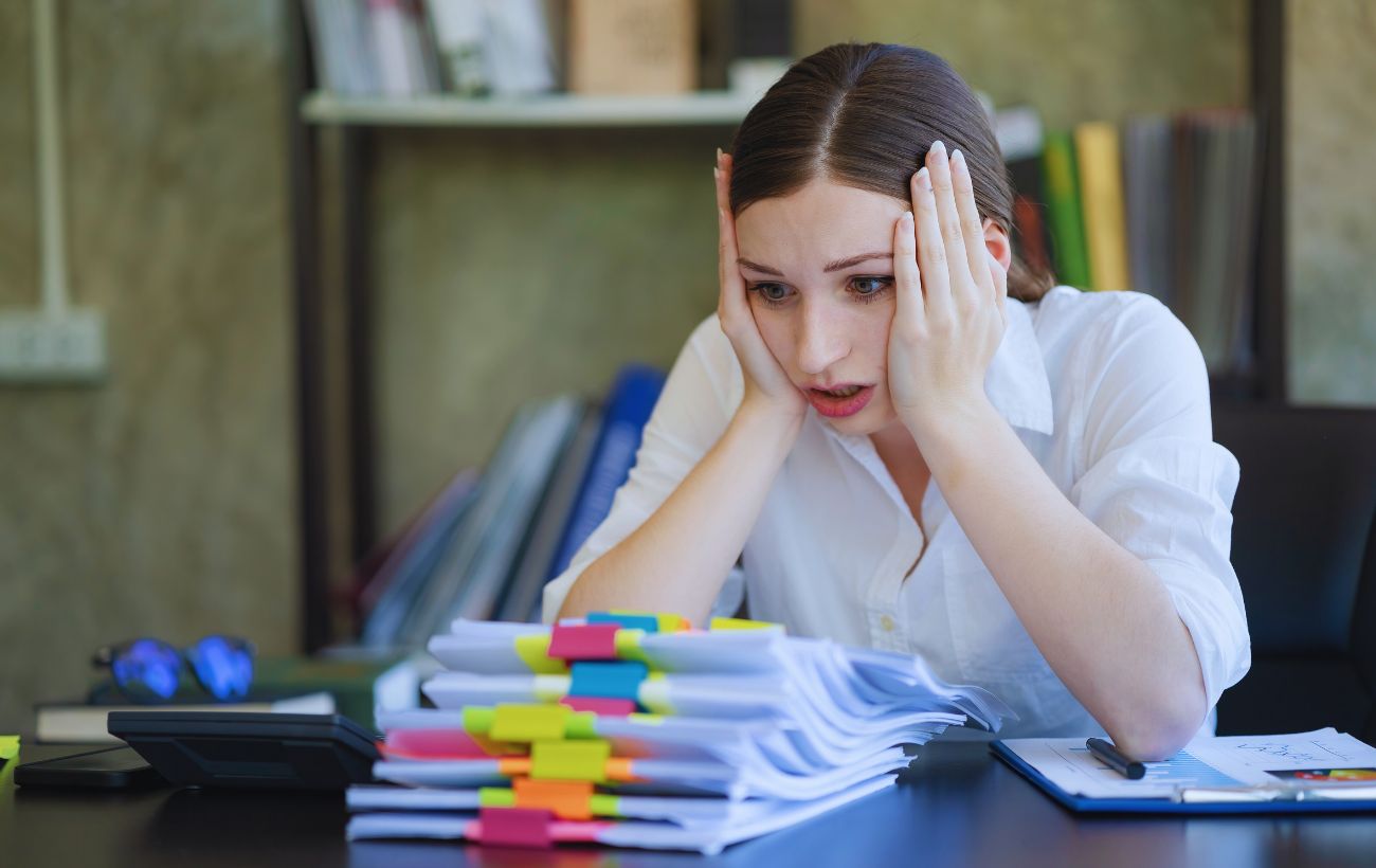 La 'nebbia mentale' è uno degli indicatori più chiari che il tuo corpo ti sta dicendo di prenderti una pausa.