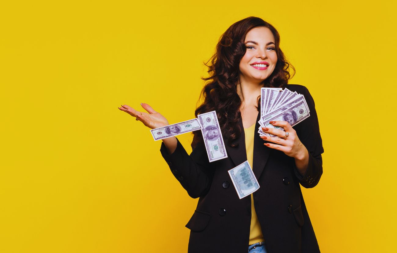 I soldi fanno la felicità? Di sicuro aiutano ad avere una base solida per evitare tanti problemi.