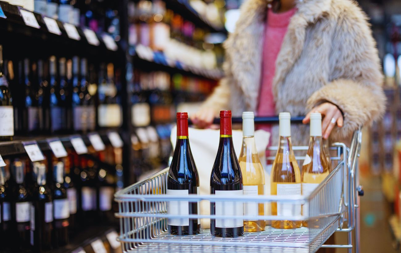 Il supermercato non è il luogo più adatto in cui acquistare vino, specialmente se nel reparto in questione ci sono luci artificiali molto forti