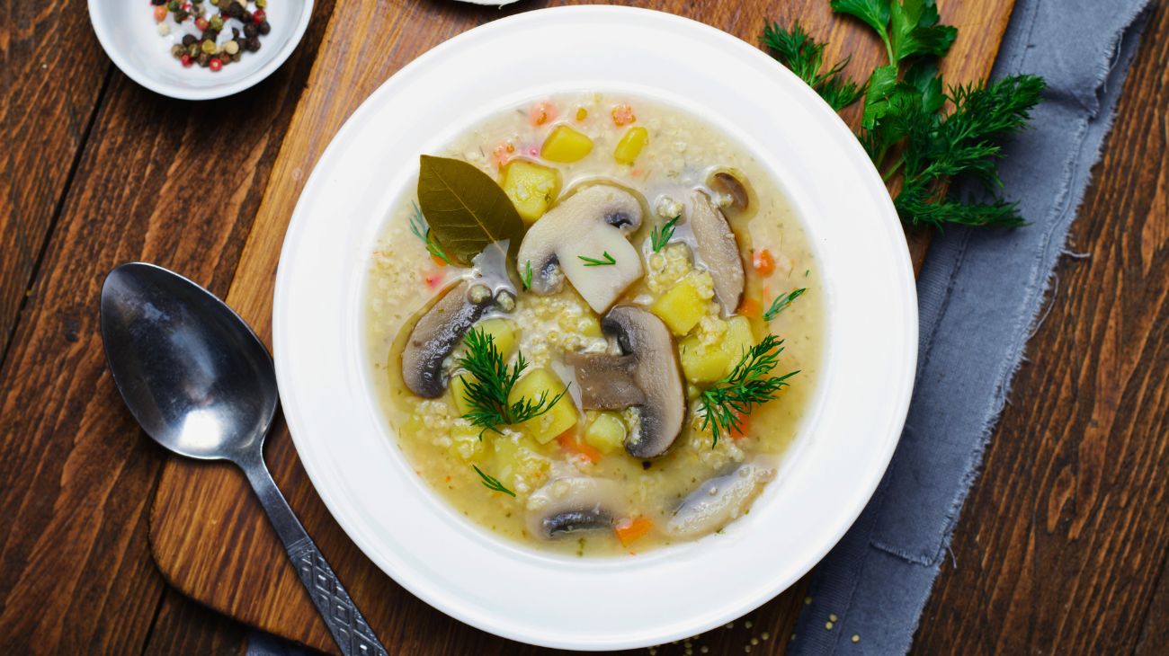 Zuppa funghi e patate