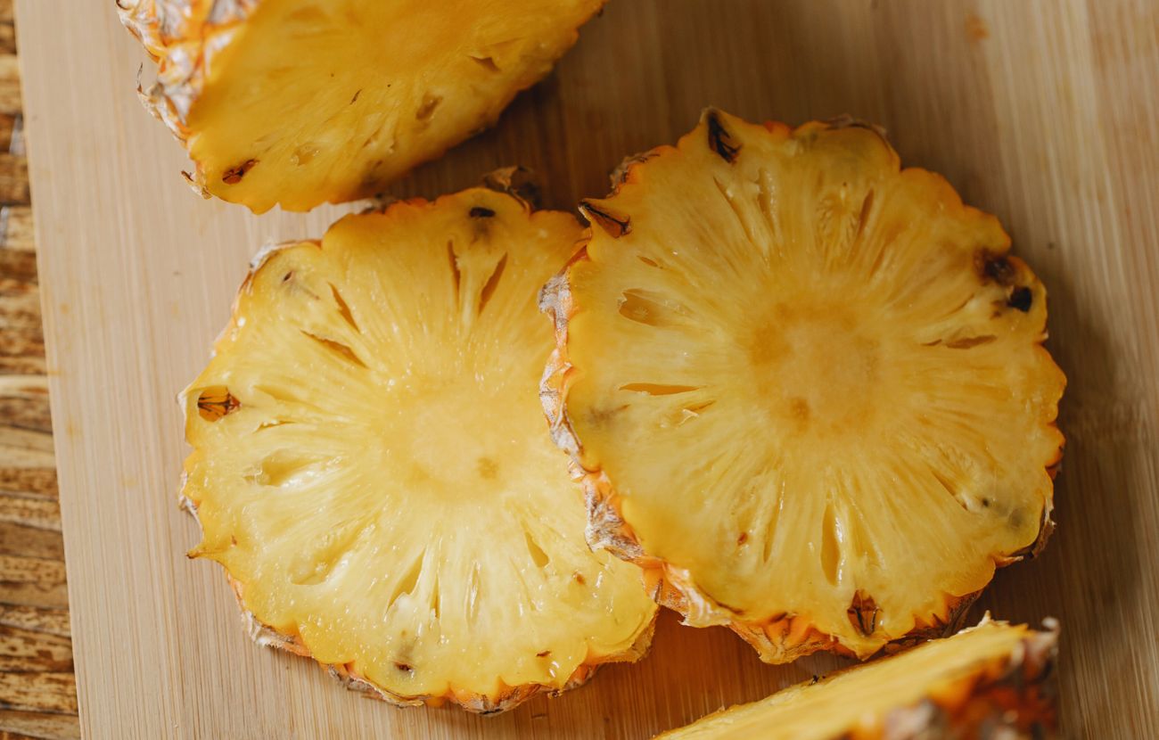 Quasi tutti gettano via il gambo dell'ananas, ma questo è un vero e proprio spreco.