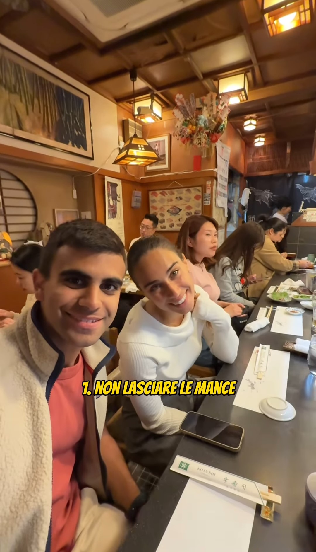 Se negli Stati Uniti lasciare la mancia è quasi obbligatorio, in Giappone c'è l'obbligo di NON lasciarla: i camerieri potrebbero perfino offendersi.