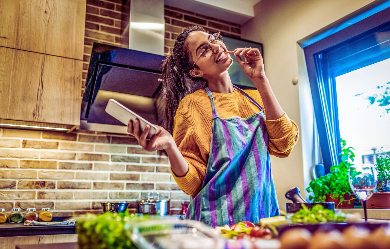 Secondo l'Intelligenza Artificiale, il Toro è il segno più capace in cucina.