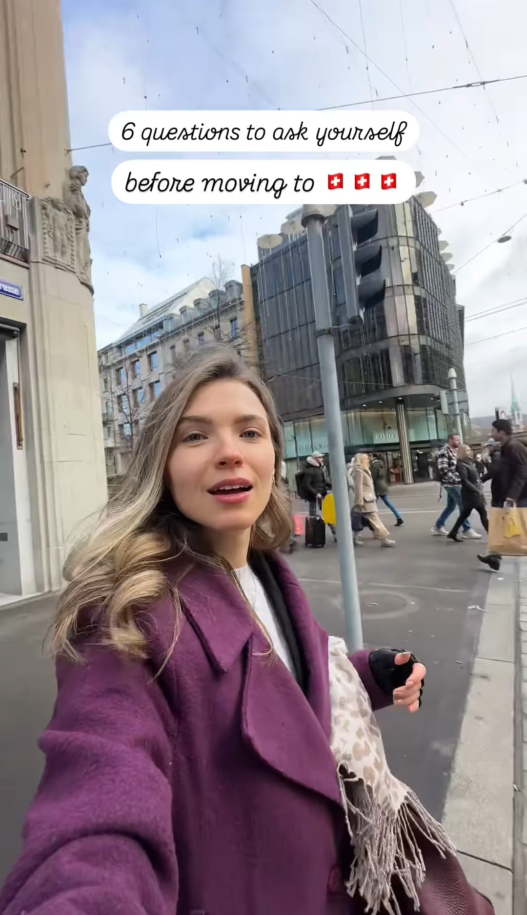 Elza ha dedicato un video alle 5 domande che devi porti prima di considerare seriamente di trasferirti in Svizzera