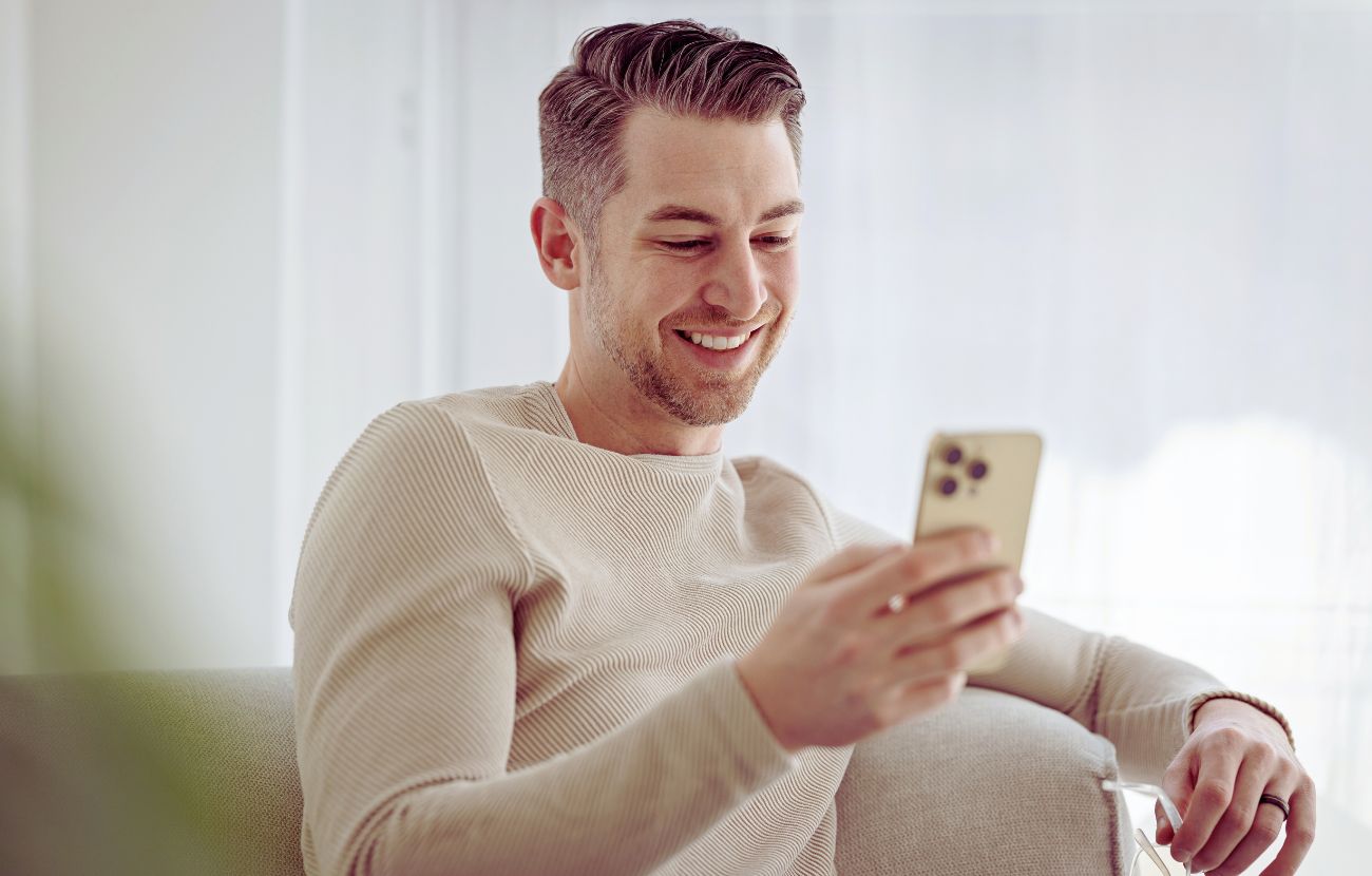 Le persone che sorridono vedendo video di animali hanno molte caratteristiche in comune