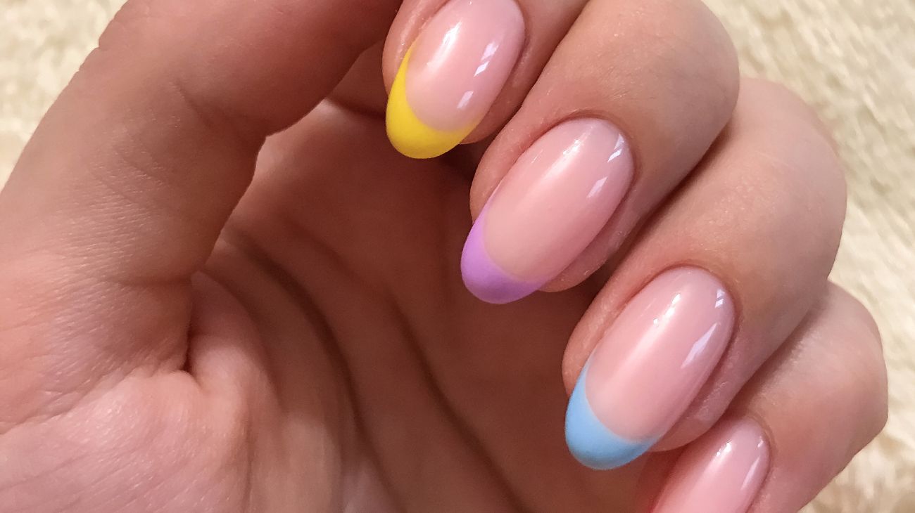 Unghie french colorato