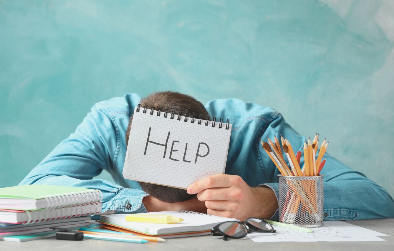 Milioni di italiani sono alle prese con il burnout causato dal lavoro.