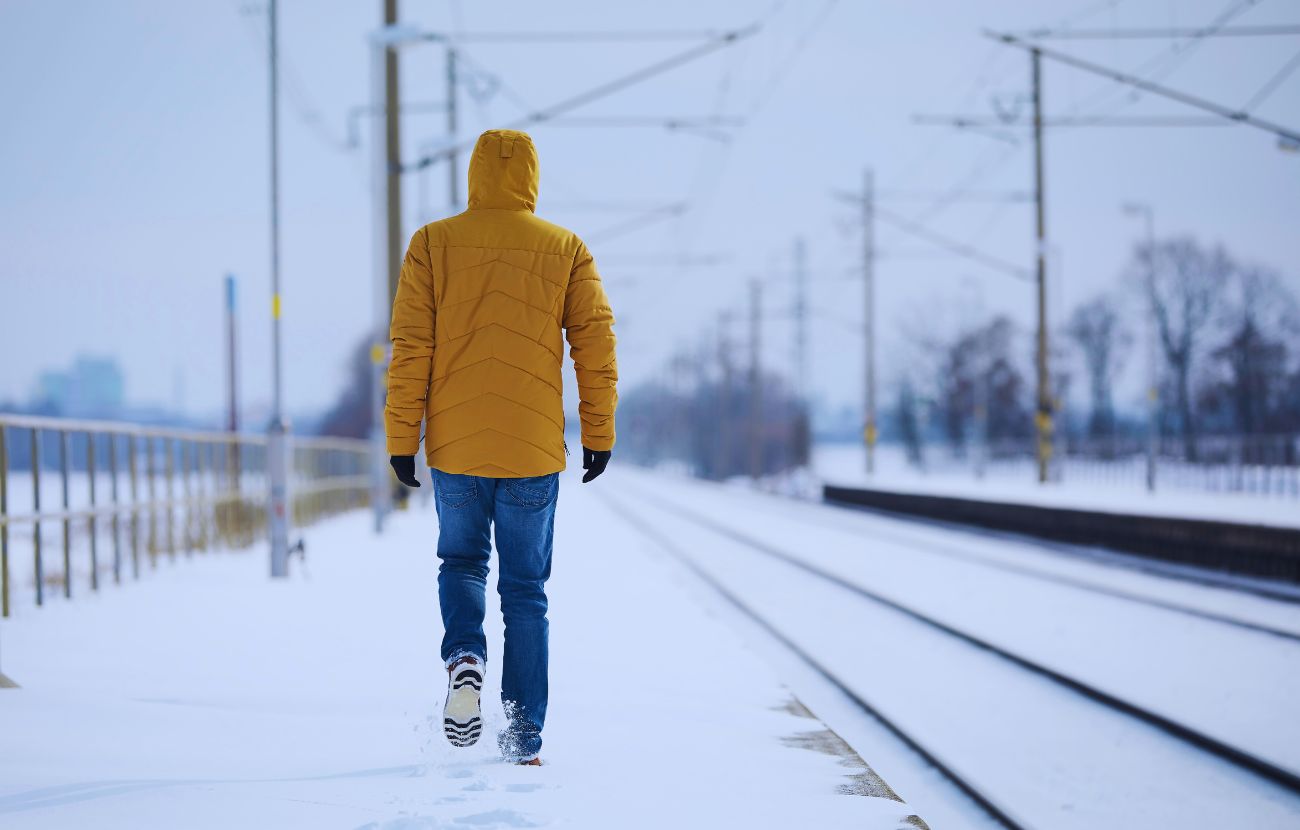 Camminare velocemente può avere maggiori effetti benefici a livello fisico.