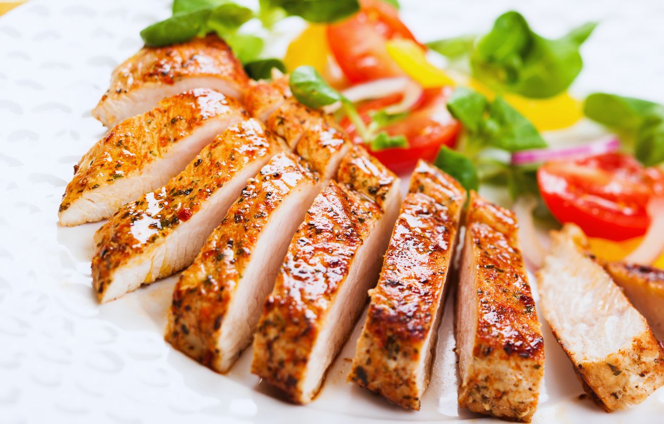 La carne si può mangiare nella Dieta Portfolio, ma si suggerisce di limitarle.