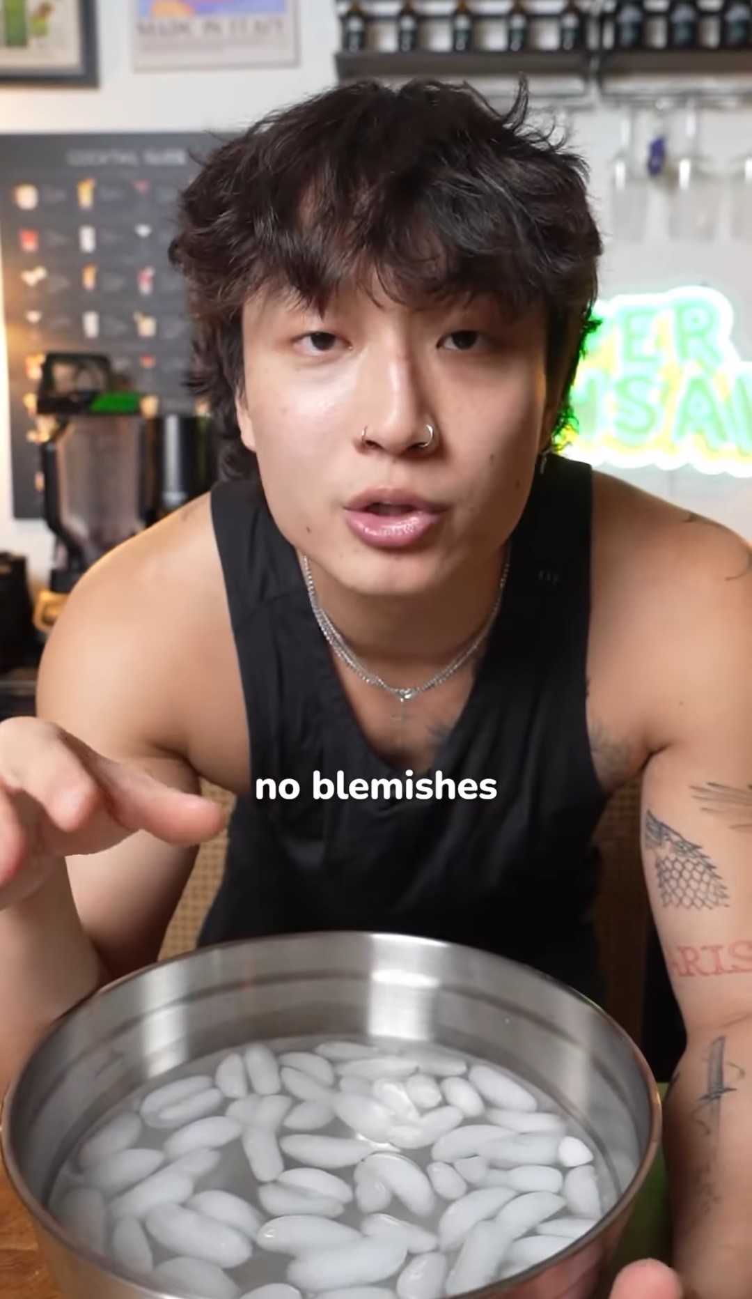 Il content creator ha descritto la sua nuova irrinunciabile routine mattutina: immergere la faccia nell'acqua con ghiaccio.