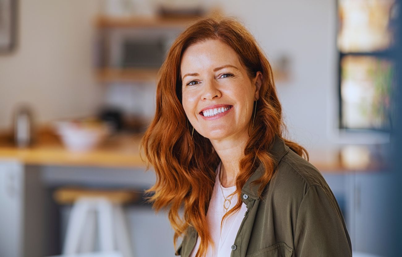 Le persone intelligenti sanno far sentire utili e apprezzati gli altri - una caratteristica molto gradita.