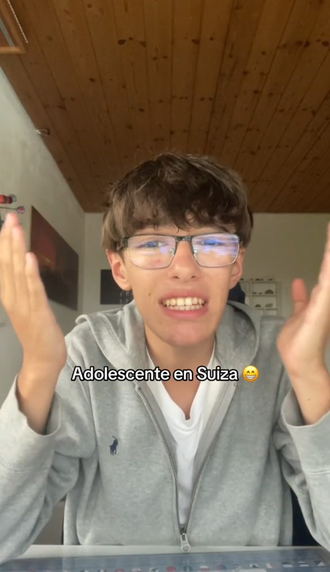 Lo studente spagnolo si è detto "amareggiato" dai comportamenti dei suoi coetanei svizzeri.