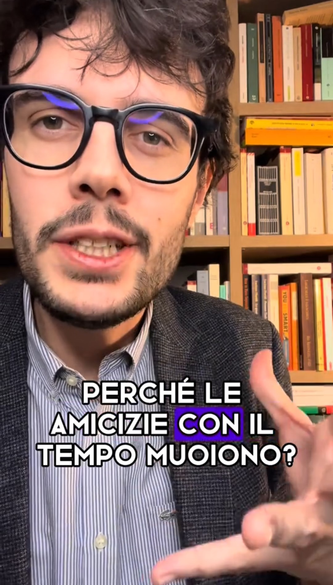 Il filosofo italiano ha risposto a una domanda che riguarda veramente il 99% di noi: perché alcune amicizie, un tempo fortissime, poi finiscono?