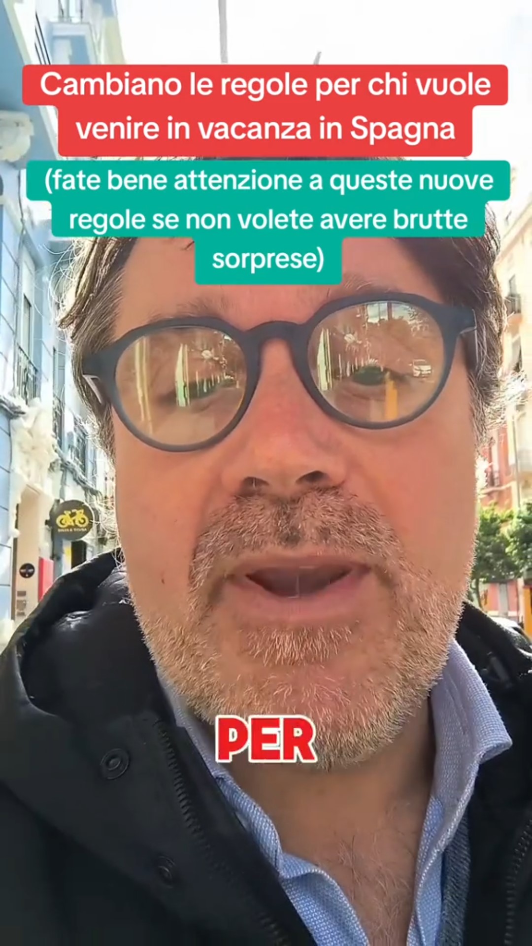 Il gestore del profilo TikTok Viviallestero.com ha elencato le nuove principali regole per l'estate 2025 nelle località turistiche della Spagna.