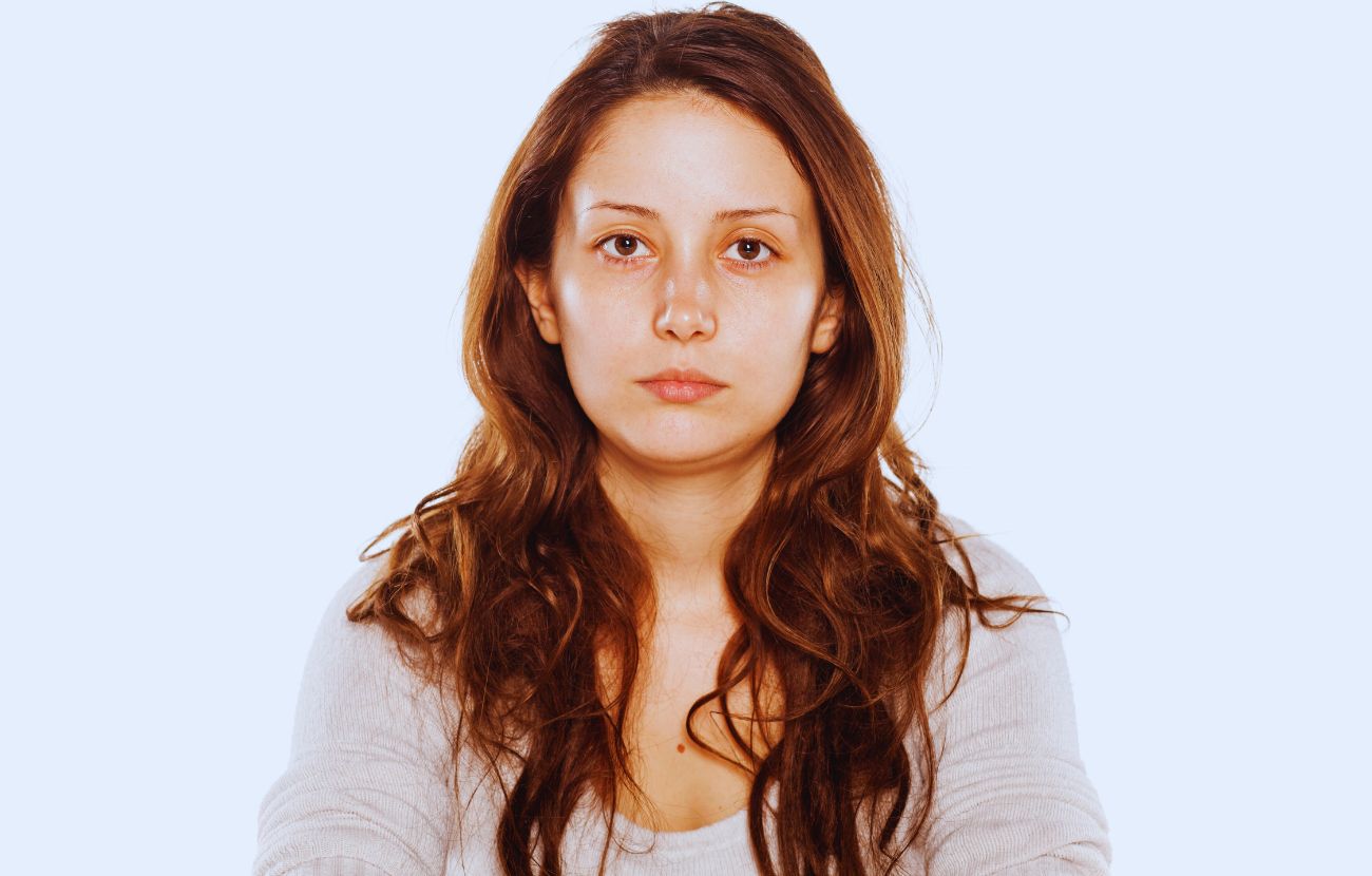 Quando si viaggia in aereo, la cosa migliore da fare è non indossare makeup.