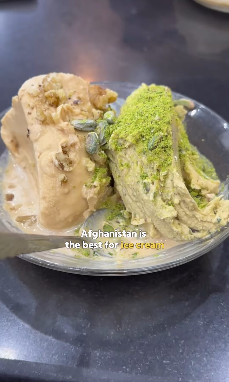 Secondo Eli, il gelato che si mangia in Afghanistan è "il più buono al mondo".