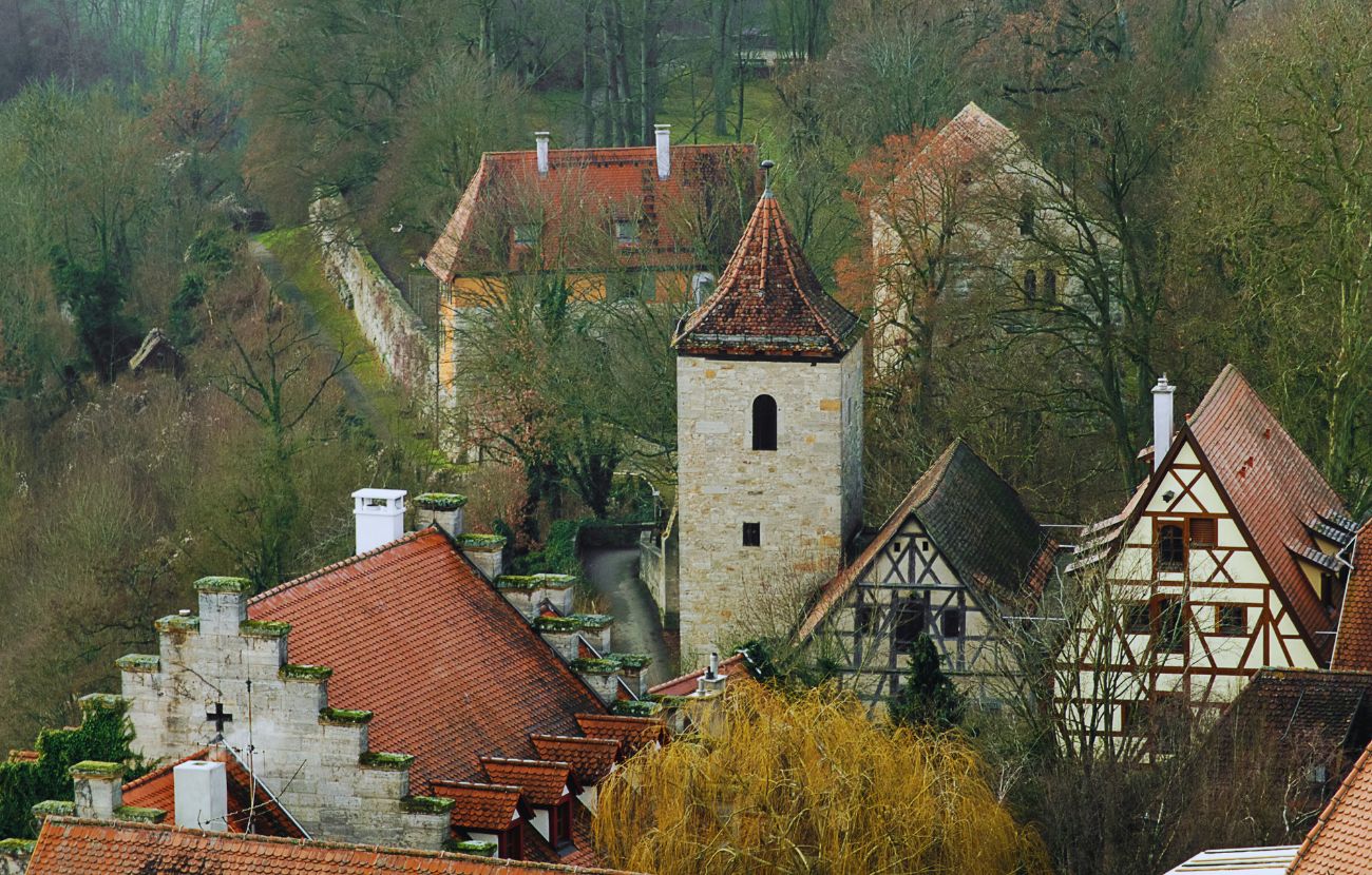 Una località suggestiva del Cammino di Santiago tedesco è Rotenburg ob der Tauber.