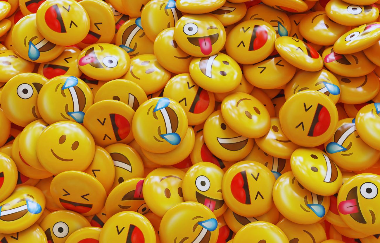 Usare o non usare le emoji denota un'importante differenza in quanto a personalità negli individui, 