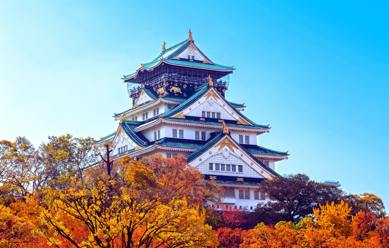 Lo spettacolare Castello di Osaka, una perla del Giappone da vedere assolutamente.