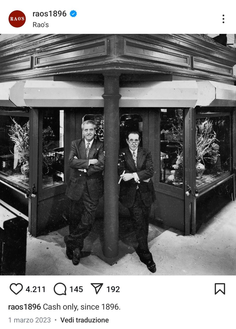 Un'altra particolarità di questo ristorante? Accettano solo contanti (cosa legale a New York, a differenza dell'Italia)