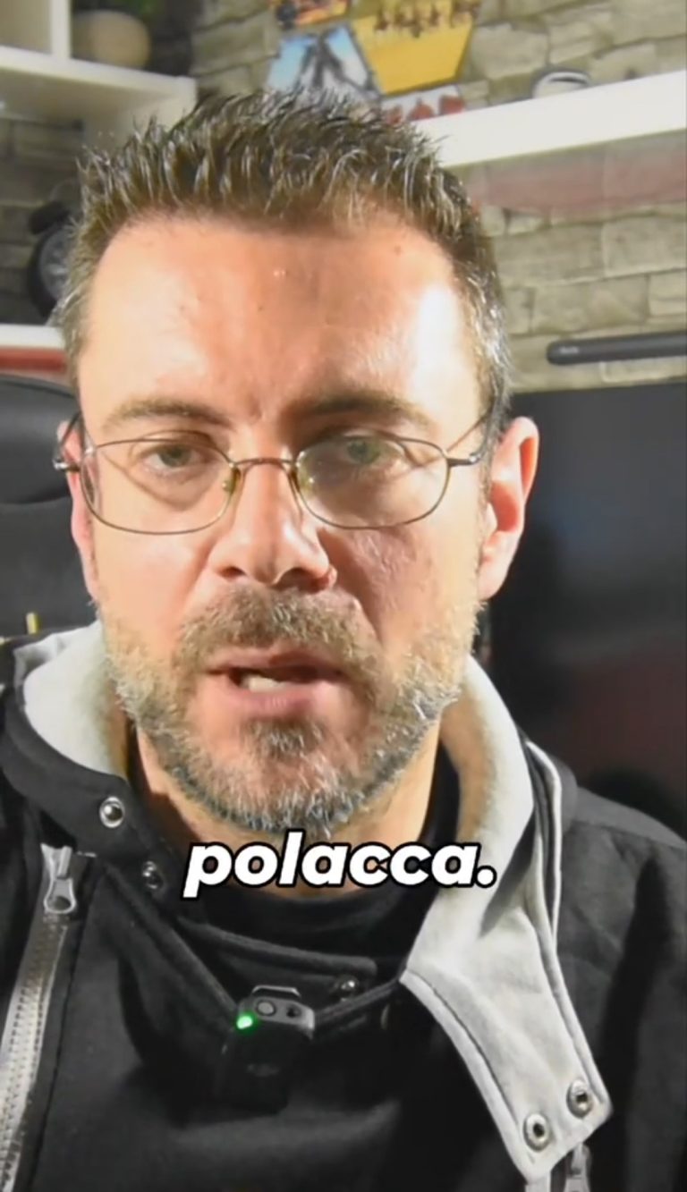 L'utente @voonexio ha vissuto un'esperienza oggettivamente non piacevole: essere tamponato da un'auto con targa polacca.