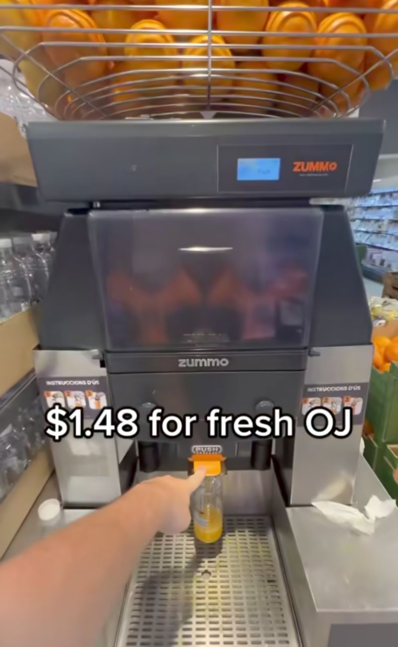 In Spagna, da Lidl, una spremuta d'arancia fresca costa 1.49€ (bottiglia inclusa)