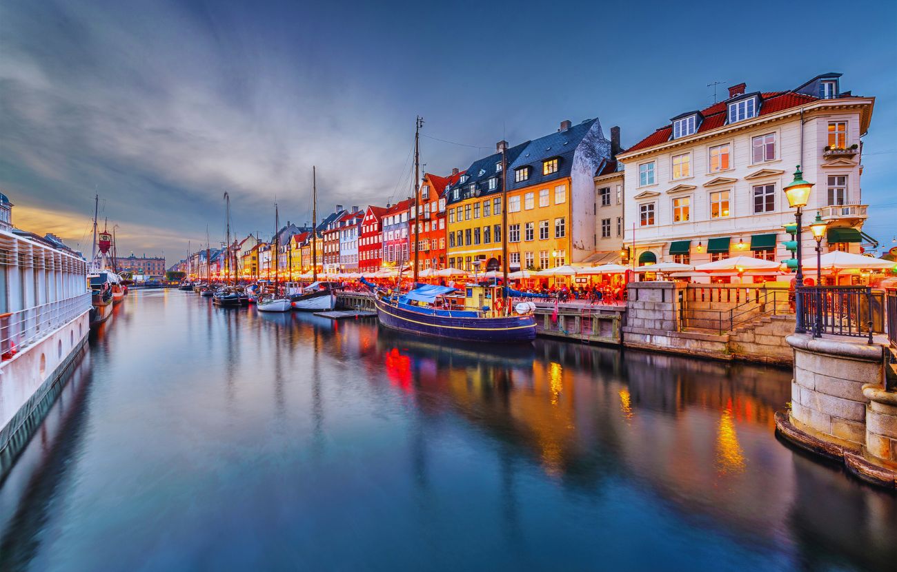 Copenaghen, capitale della Danimarca, il paese al mondo dove si invecchia più lentamente.