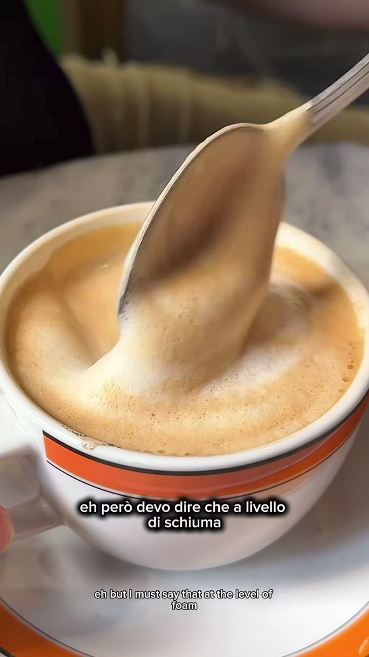 Questo bar può vantarsi di aver servito il primo cappuccino nella storia di New York (e degli Stati Uniti in generale)