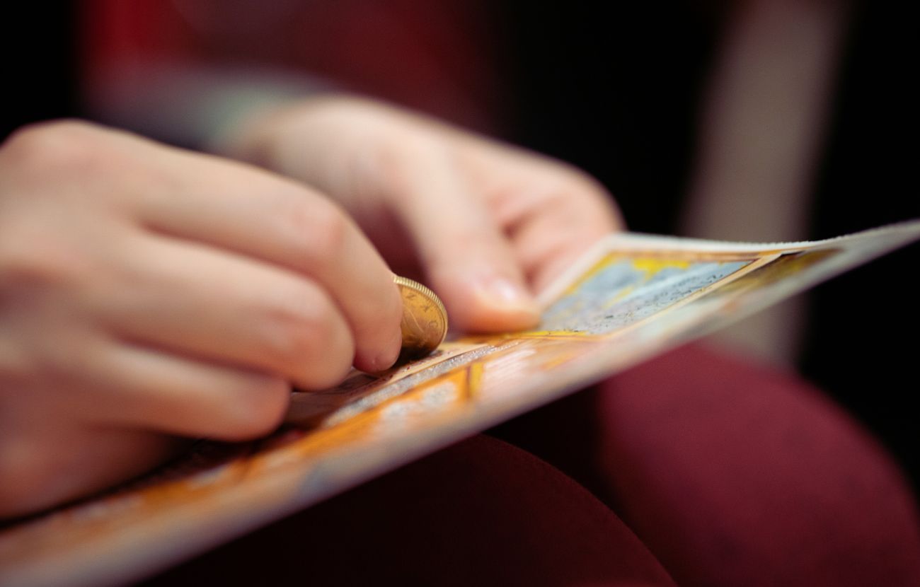 I giochi in cui è coinvolta esclusivamente la fortuna sono particolarmente apprezzati dalle persone con basso QI.