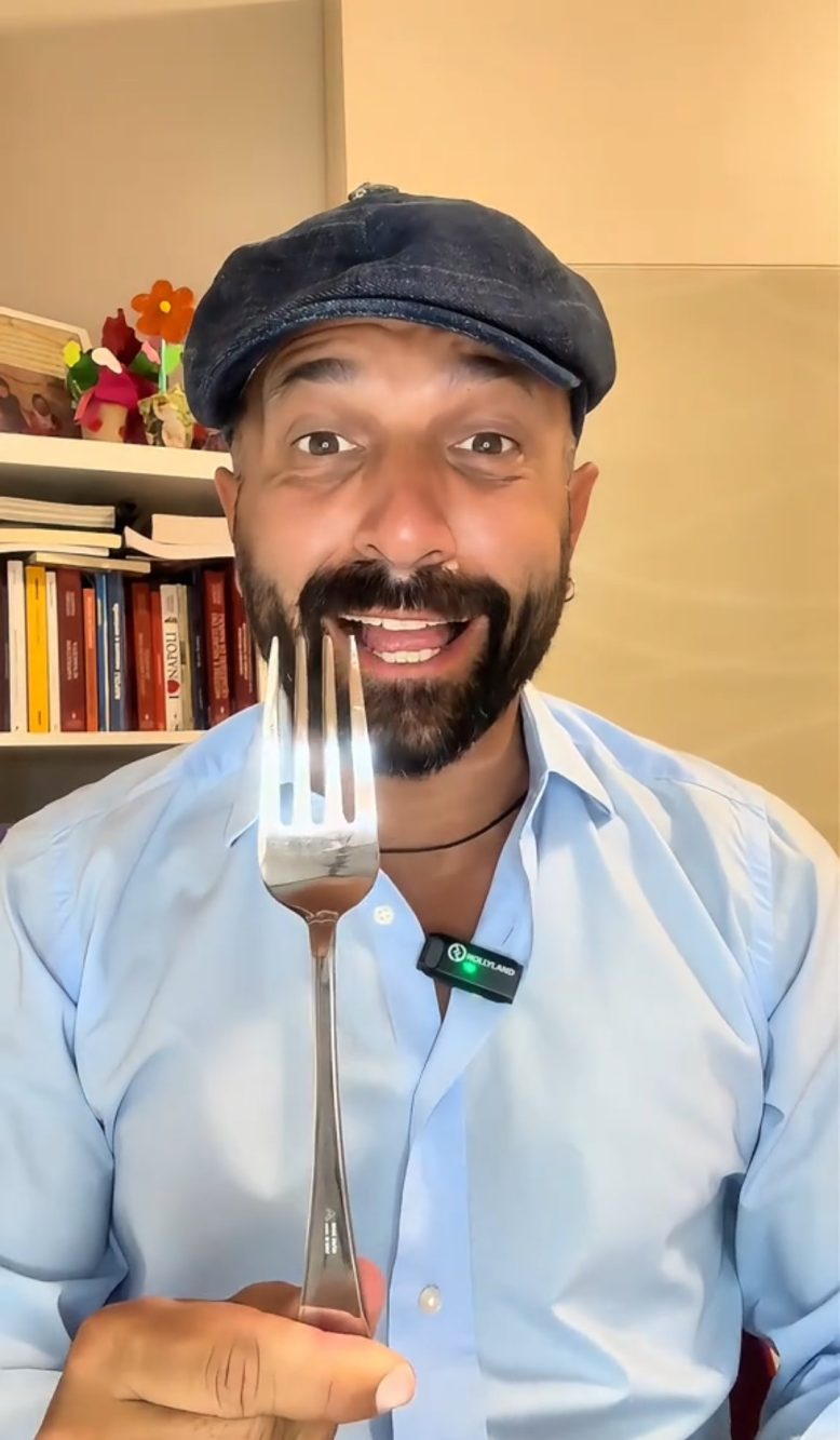 La forchetta 'moderna' con quattro rebbi è nata a Napoli