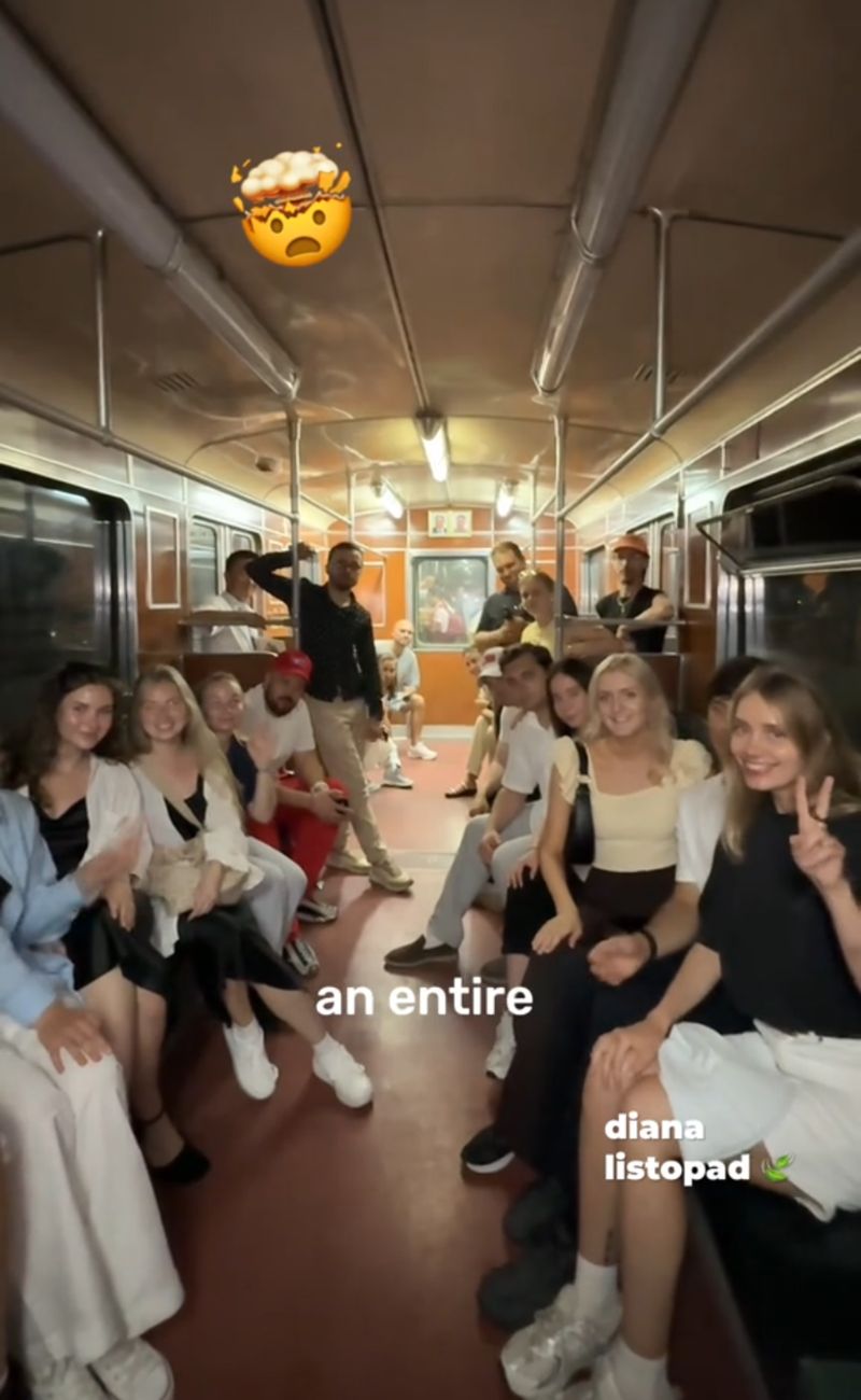 Il vagone della metropolitana in Corea del Nord pensato solo per i turisti