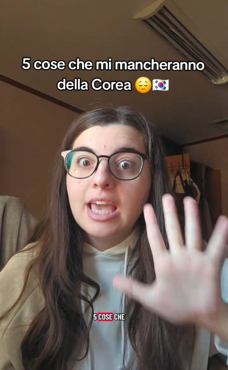 La content creator italiana ha elencato le 5 cose che le mancheranno di più della Corea del Sud, che lascerà dopo quattro anni da studentessa universitaria.