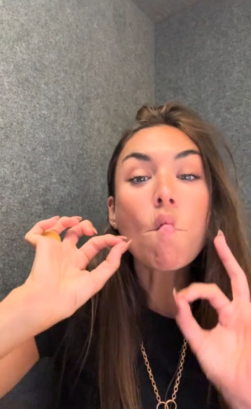 L'esperta di Risorse Umane ha visto errori e gaffe clamorose sui Curriculum inviati alla sua azienda.