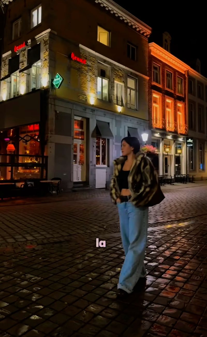 La content creator ha trovato lavoro come addetta alle pulizie in Olanda, apprezzando il fatto che lavora in molti luoghi diversi, dunque ha la possibilità di esplorare.