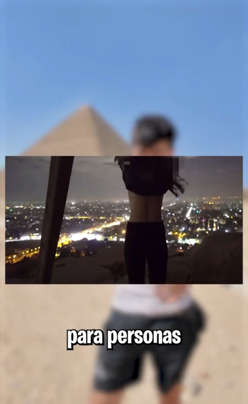 Nel 2018 finirono online foto e video proibiti ai minori registrati sulla cima della Piramide di Giza.