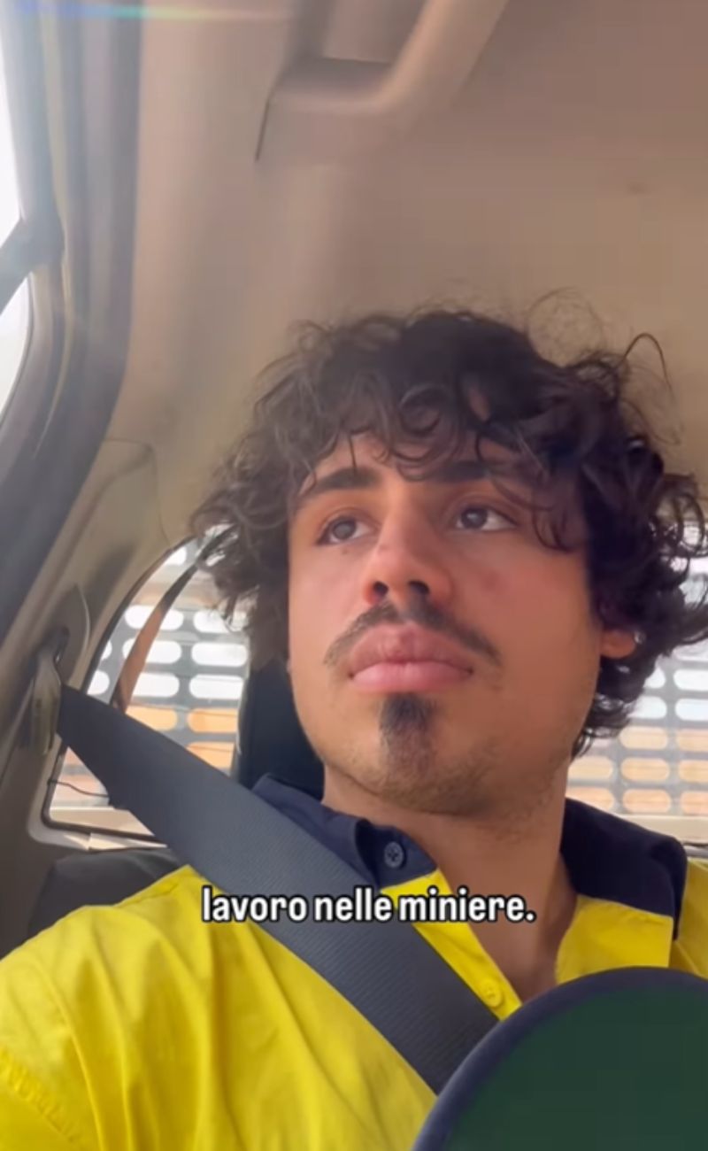 giovane lavora miniere