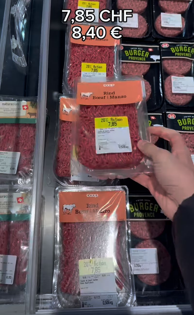 La carne macinata ha un prezzo molto elevato alla Coop in Svizzera.
