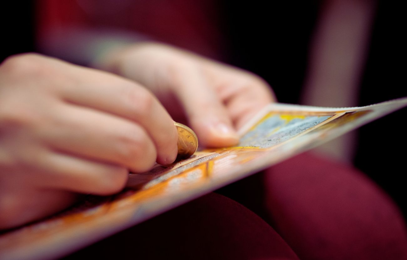 Una donna ha raccontato che un Gratta e Vinci vincente ha causato una lite col cognato.