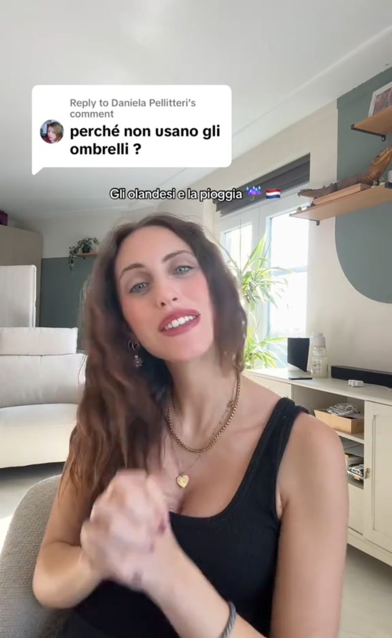 Denise ha spiegato perché, secondo lei, pochissimi olandesi usano gli ombrelli quando piove.