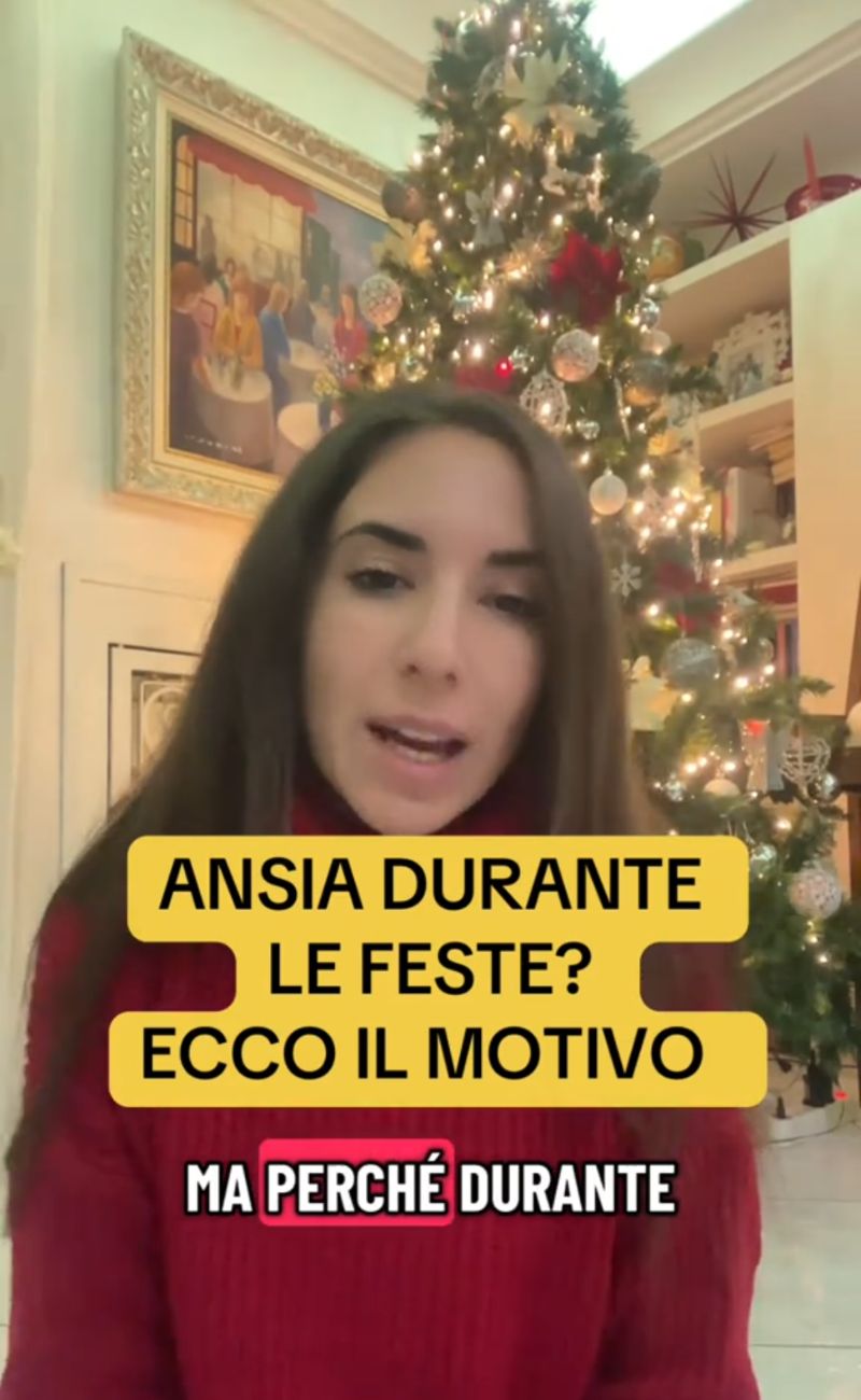 La psicologa clinica ha spiegato perché tante persone provano ansia nel periodo natalizio
