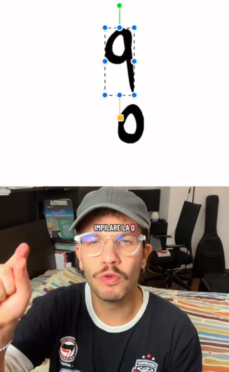 Nel Medioevo, "quaestio" divenne dapprima "qo" per motivi di spazio e, infine, ?