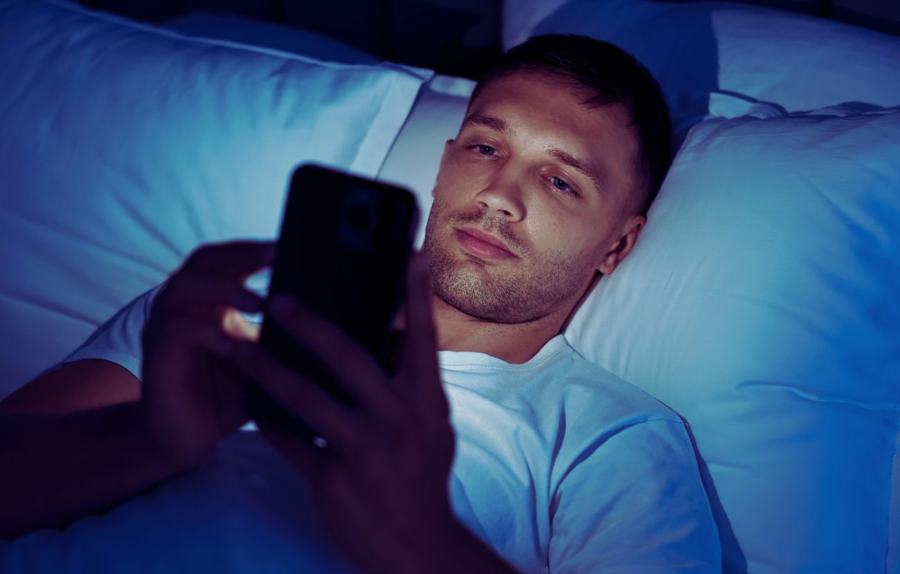 È la nuova normalità controllare il cellulare pochi secondi dopo il risveglio - forumagricolturasociale.it