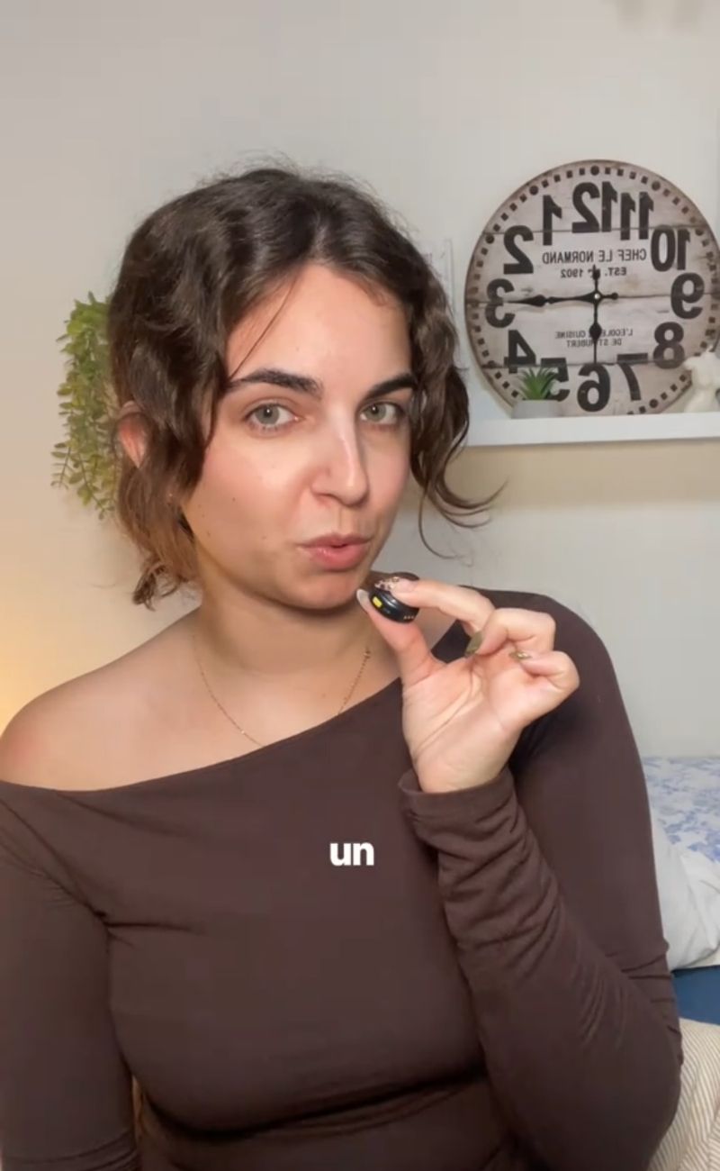 La content creator @celiamartnz.ugc ha svelato i dettagli del particolare esame medico effettuato in Corea del Sud dopo aver conseguito un lavoro come insegnante di inglese per bambini delle elementari - forumagricolturasociale.it