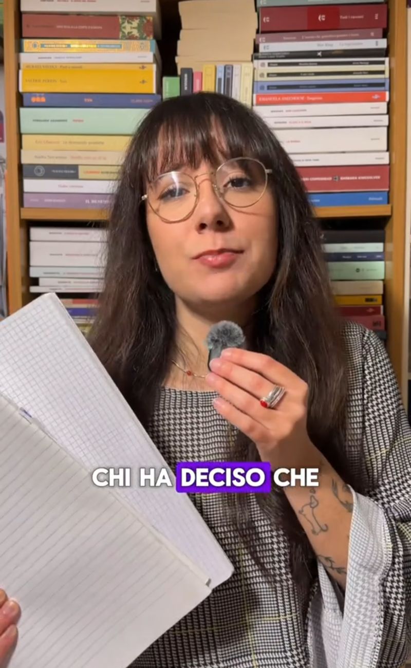 Filomena Iaccarino ha spiegato chi ha 'stabilito' che i quaderni scolastici dovessero avere righe e quadretti