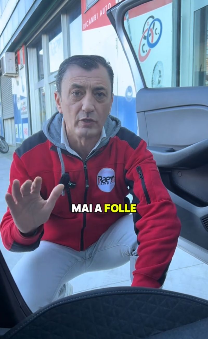"Mai a folle" è il suggerimento del meccanico